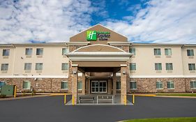 Holiday Inn Express Clinton Ia